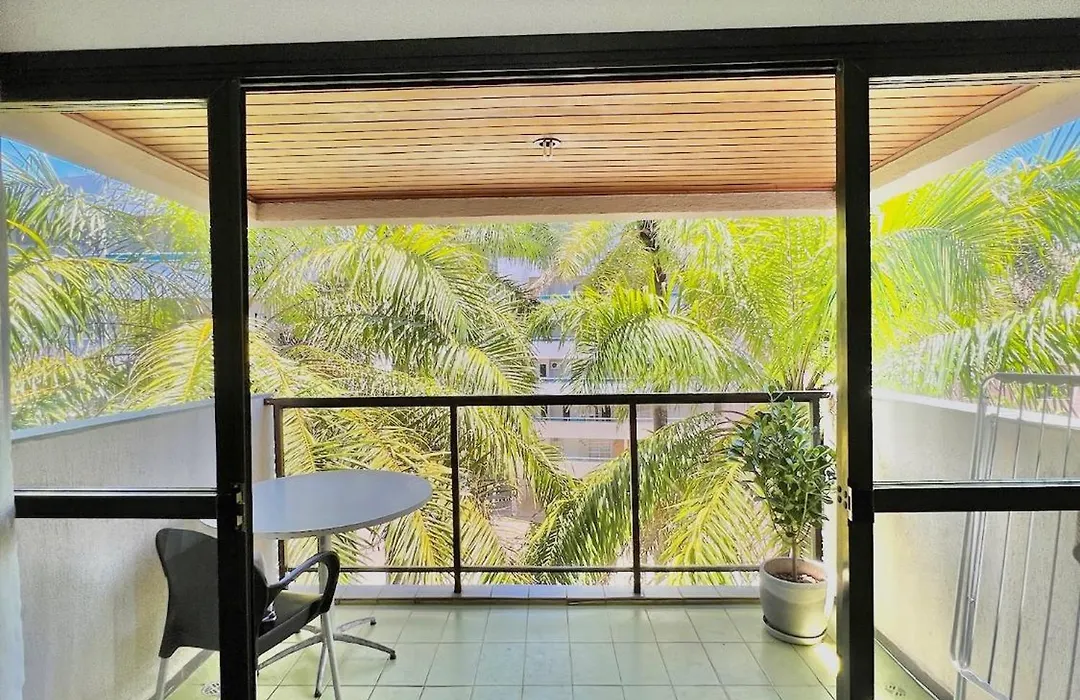 Cobertura Duplex 401, Praia a 4 Minutos a Pé-1